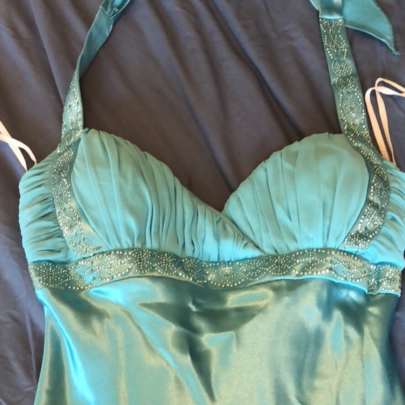 Dresses & Skirts - Blue prom dress